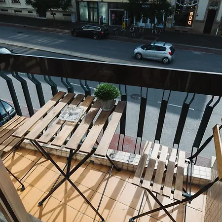 Avenue View *