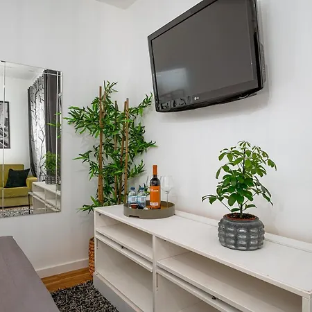 Bed & Breakfast Avenue View Oporto